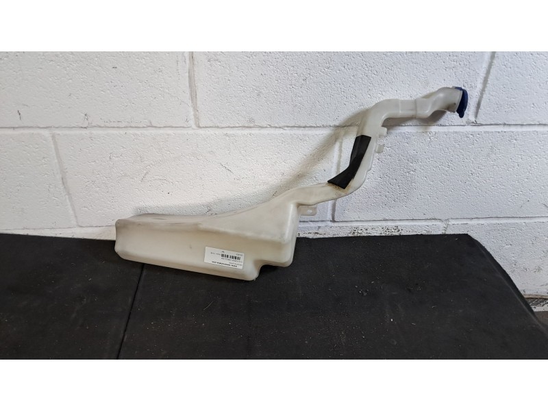 Recambio de deposito limpia para ford fusion (cbk) elegance referencia OEM IAM   