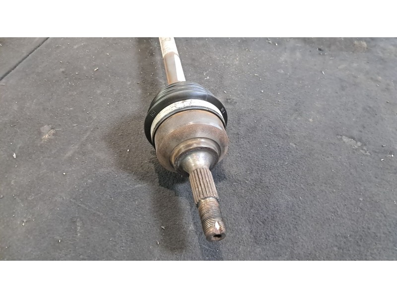 Recambio de transmision delantera izquierda para peugeot 207 confort 1.4 75 referencia OEM IAM   