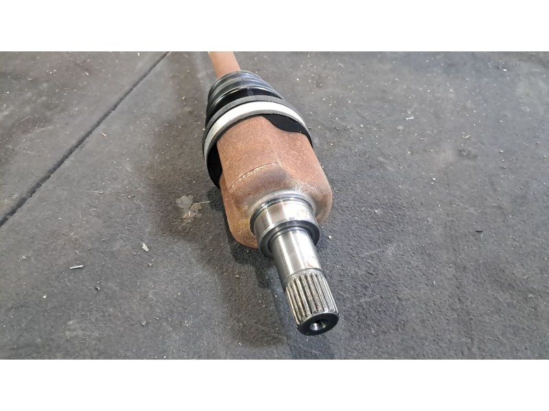 Recambio de transmision delantera izquierda para peugeot 207 confort 1.4 75 referencia OEM IAM   