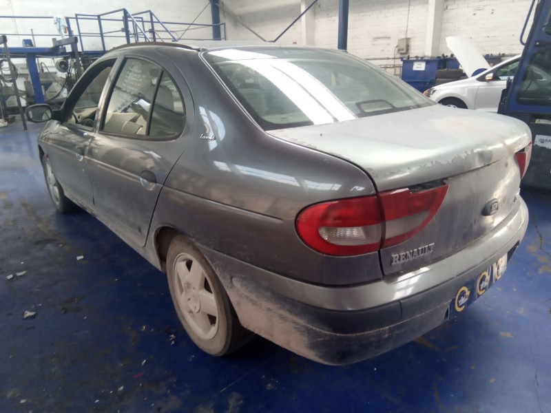 renault megane classic alize 1.9dt del año 1999