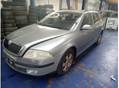 skoda octavia combi (1z5) del año 2006