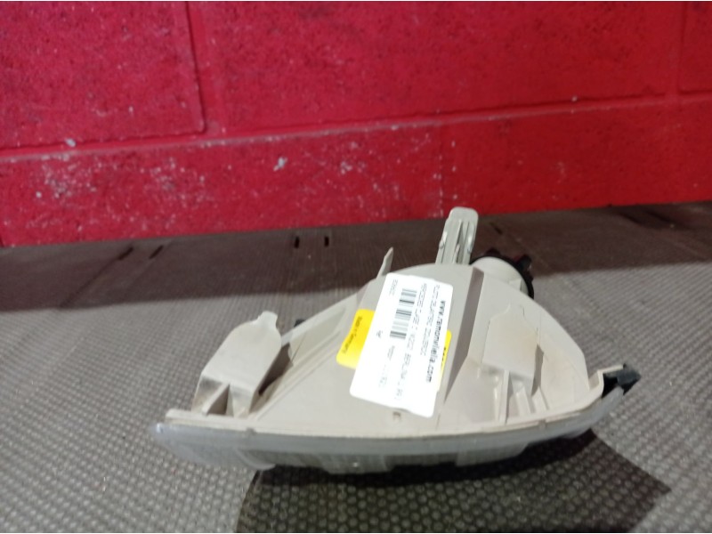 Recambio de piloto delantero izquierdo para mercedes clase c (w202) berlina 180 (202.018) referencia OEM IAM    Recambio de piloto delantero izquierdo para mercedes clase c (w202) berlina 180 (202.018) referencia OEM IAM