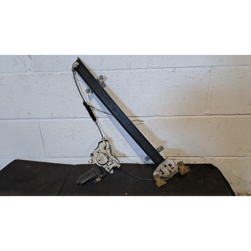 Recambio de elevalunas delantero derecho para hyundai h 1 starex h 1 starex td | 02.01 - 12.01 h 1 starex td | 02.01 - 12.01 ref