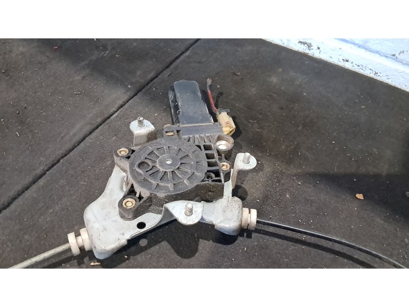 Recambio de elevalunas delantero derecho para hyundai h 1 starex h 1 starex td | 02.01 - 12.01 h 1 starex td | 02.01 - 12.01 ref