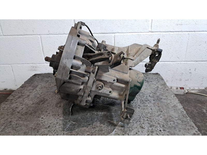 Recambio de caja cambios para renault laguna (b56) 1.8 (b56z) referencia OEM IAM JB3100  