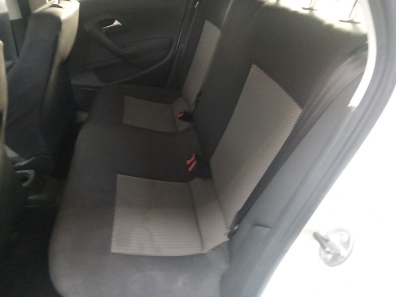 volkswagen polo (6r1) del año 2009