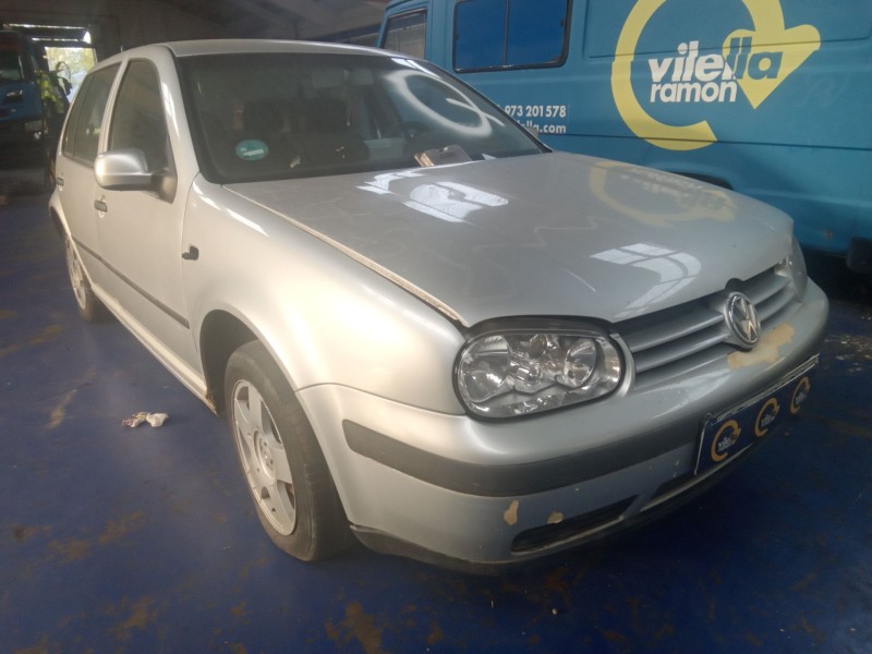 volkswagen golf iv berlina (1j1) del año 2000