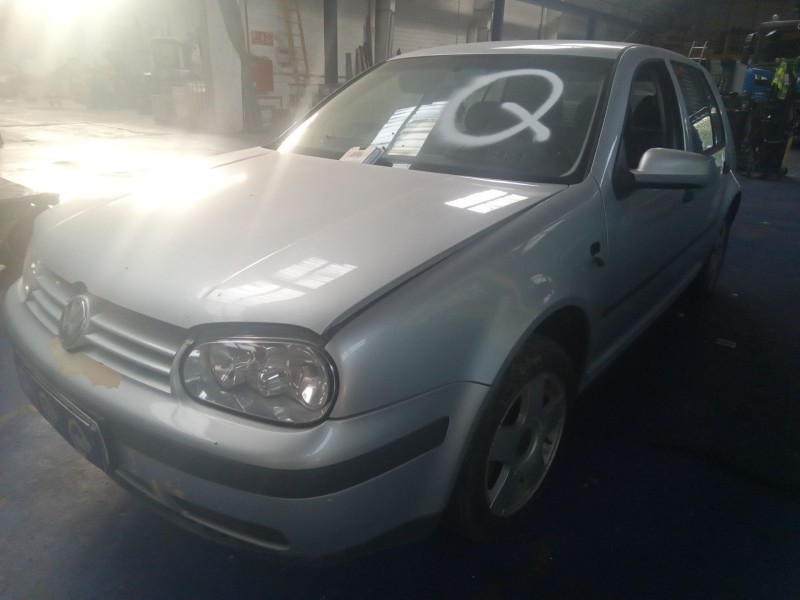 volkswagen golf iv berlina (1j1) del año 2000