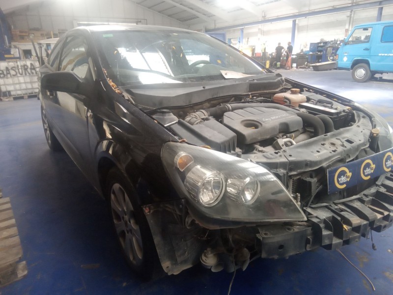 opel astra gtc del año 2008