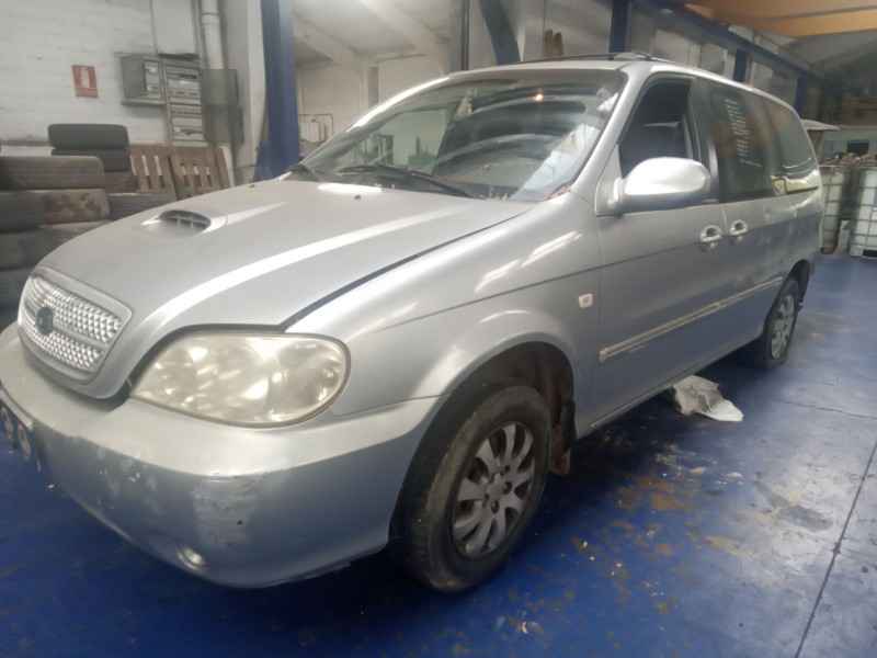 kia carnival ii del año 2004