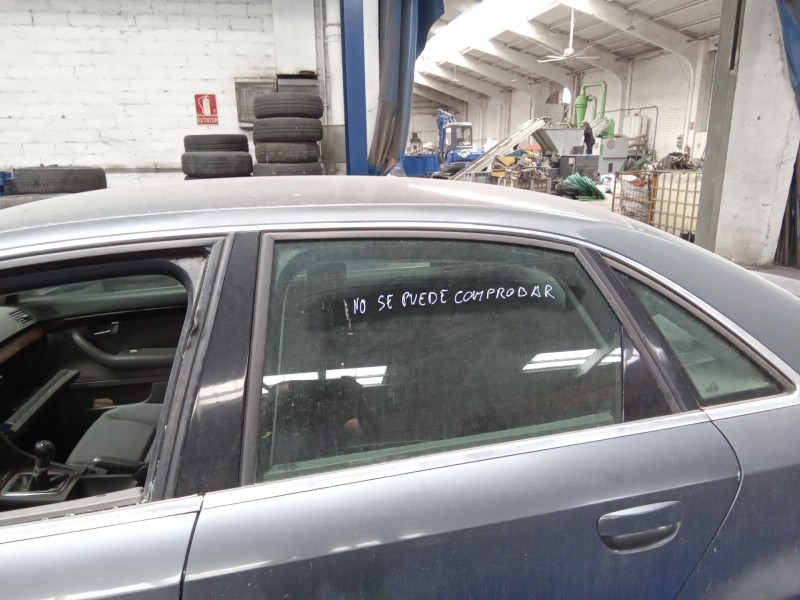 audi a4 berlina (8e) del año 2025