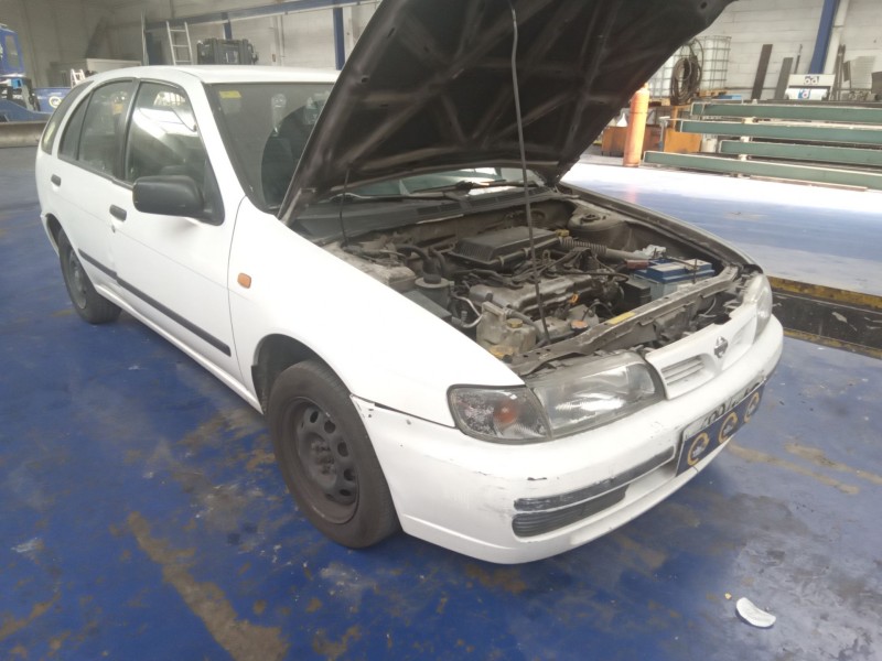 nissan almera (n15) del año 1997