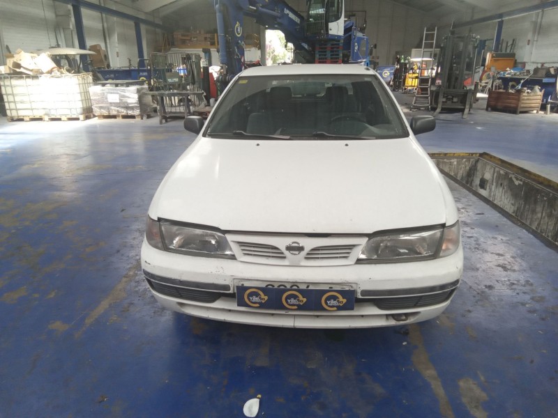 nissan almera (n15) del año 1997