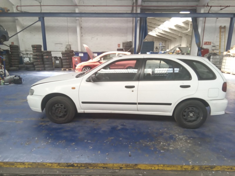 nissan almera (n15) del año 1997
