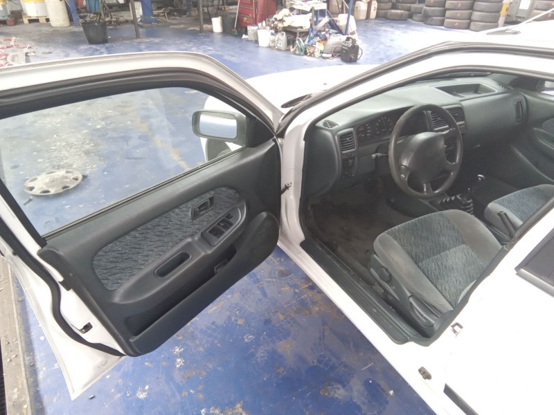 nissan almera (n15) del año 1997