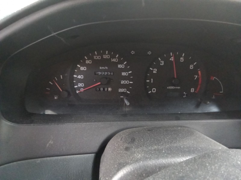 nissan almera (n15) del año 1997