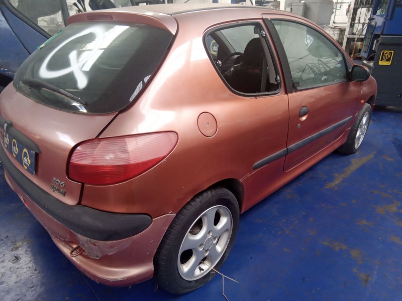peugeot 206 berlina del año 1998 peugeot 206 berlina del año 1998