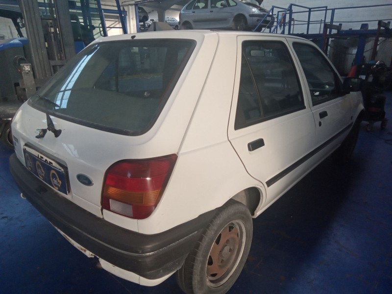 ford fiesta berl./courier 1.8 diesel | 0.89 - ... del año 1990