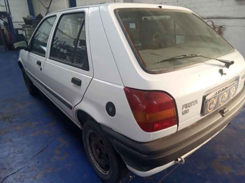 ford fiesta berl./courier 1.8 diesel | 0.89 - ... del año 1990
