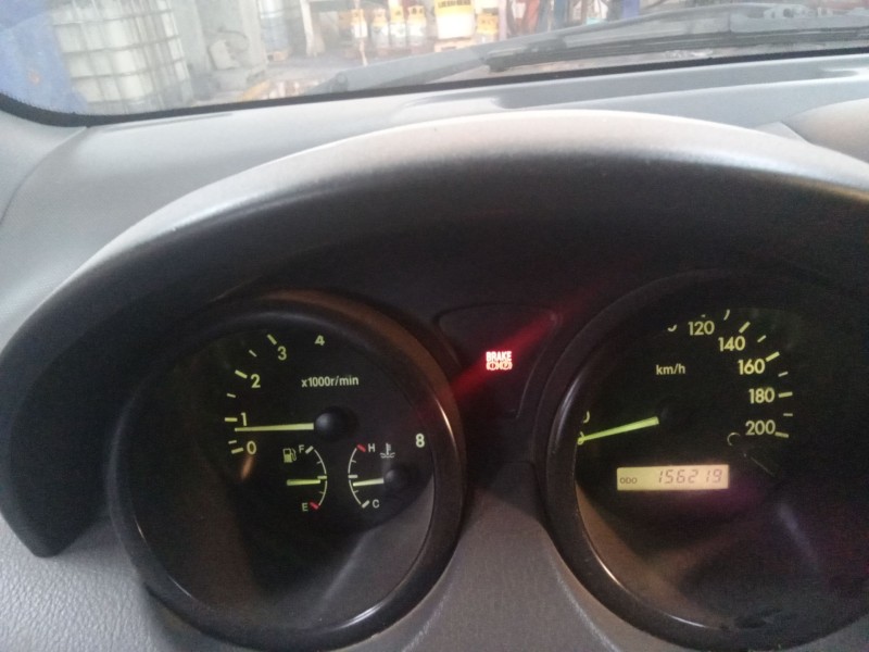 daewoo kalos sedán (klas) del año 2003