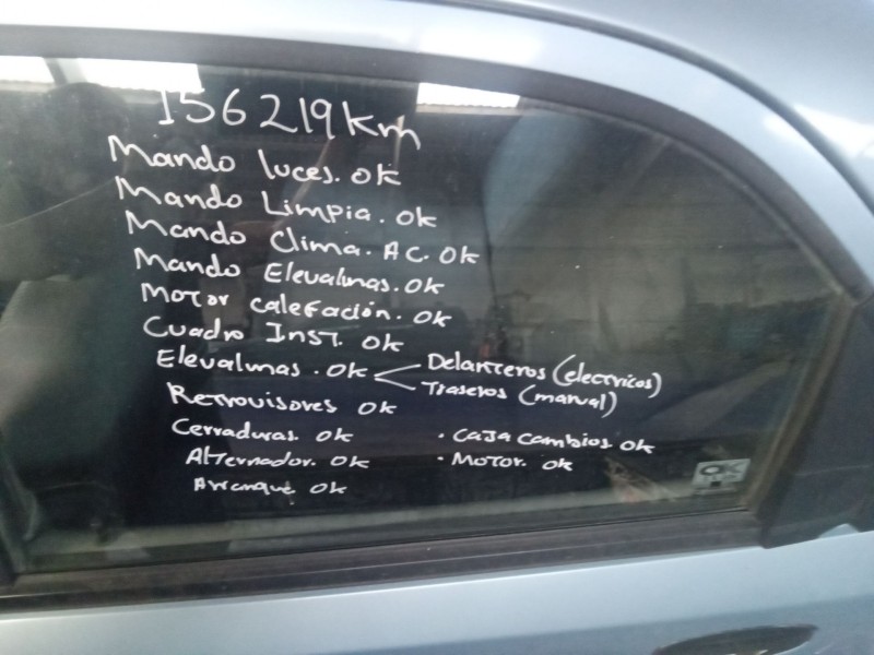 daewoo kalos sedán (klas) del año 2003