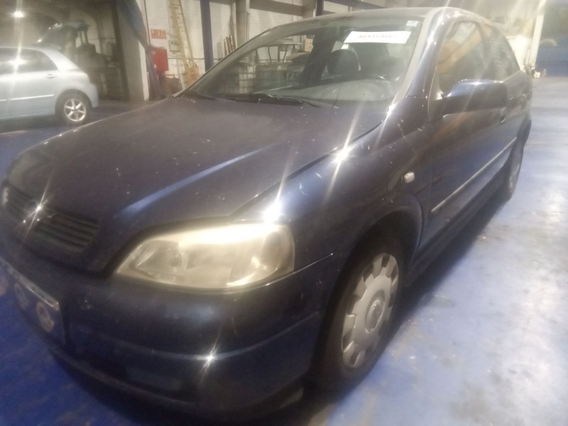 opel astra g berlina del año 2002