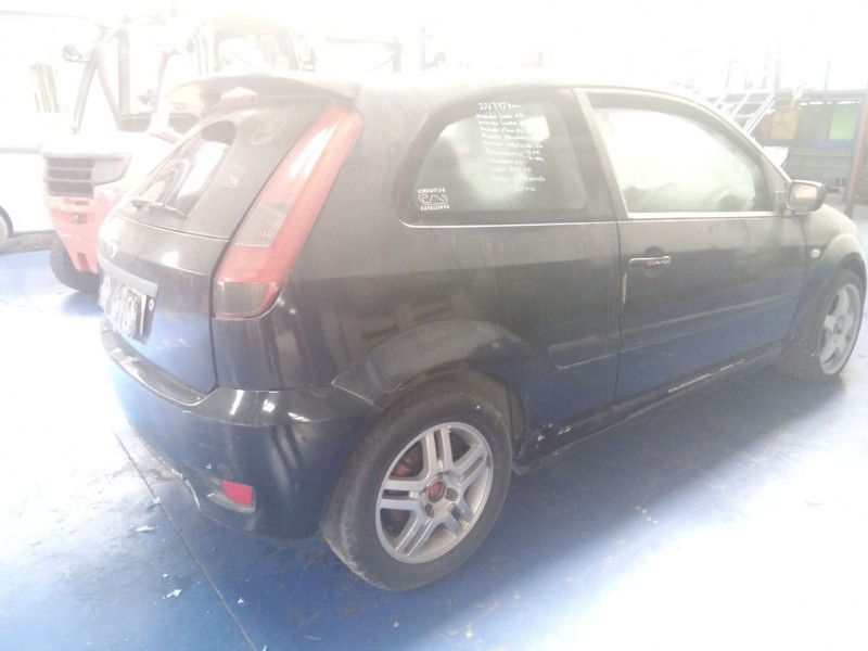 ford fiesta (cbk) del año 2005