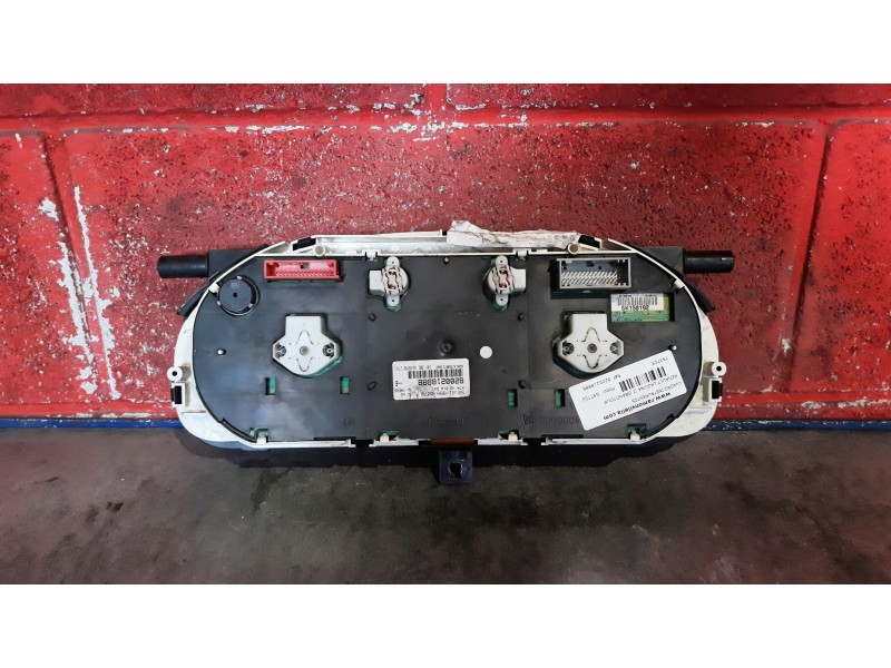 Recambio de cuadro instrumentos para renault laguna ii grandtour (kg0) referencia OEM IAM 8200218888 501018880079 