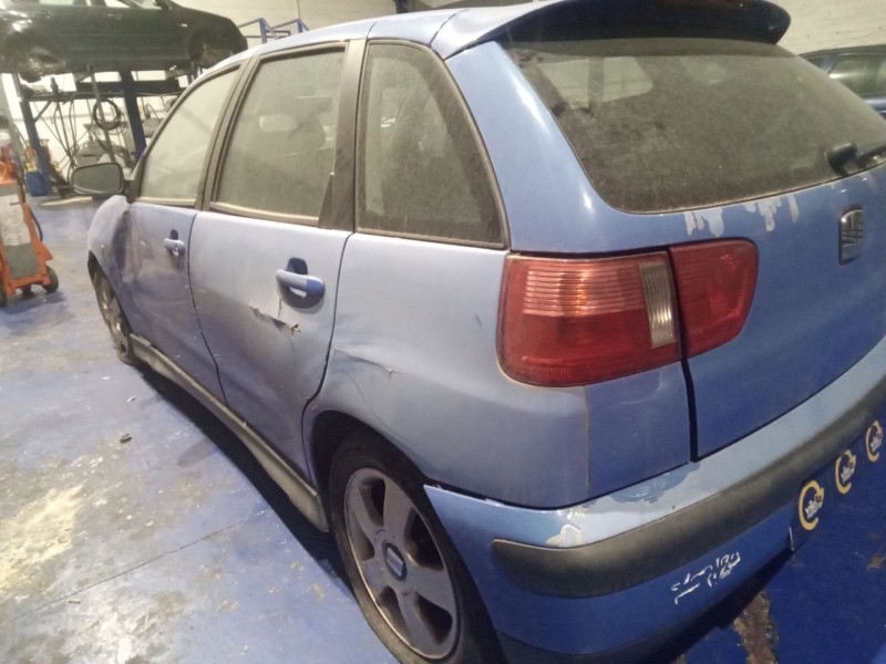 seat ibiza (6k1) del año 2000