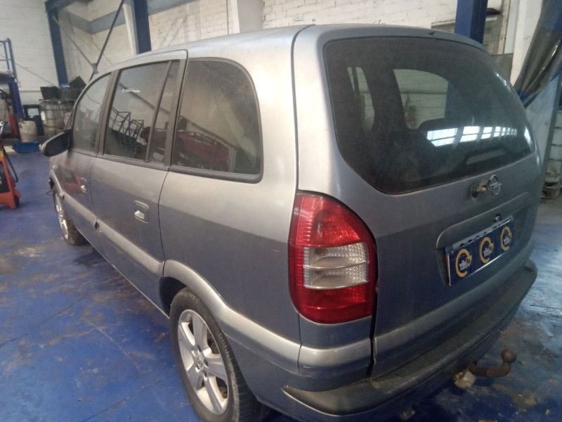 opel zafira a  | 0.99 - 0.05 del año 2005