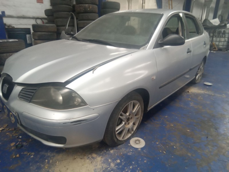 seat cordoba berlina (6l2) del año 2002