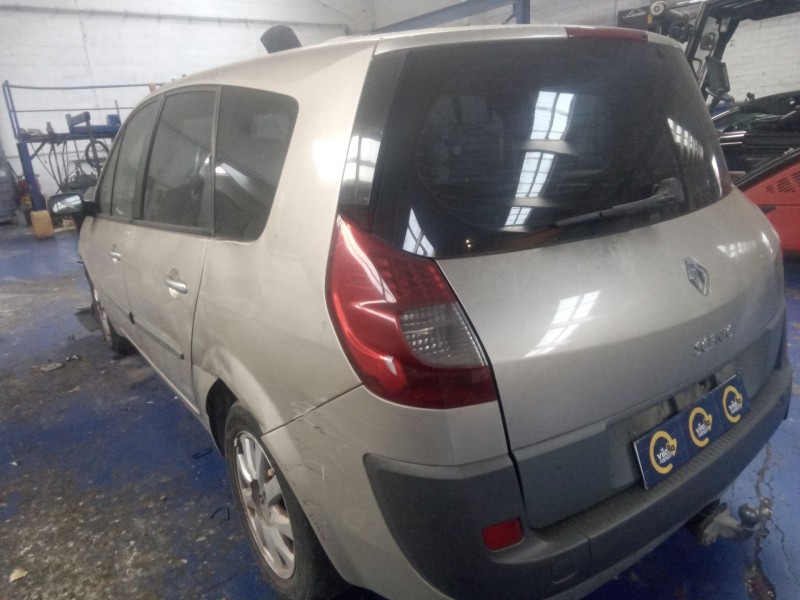 renault scenic ii del año 2008