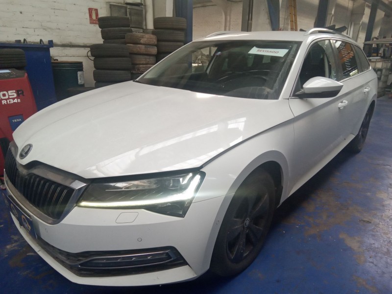 skoda superb combi (3v5)  | 0.15 - ... del año 2015