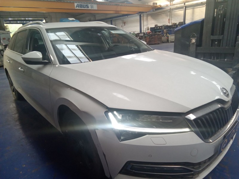 skoda superb combi (3v5)  | 0.15 - ... del año 2015