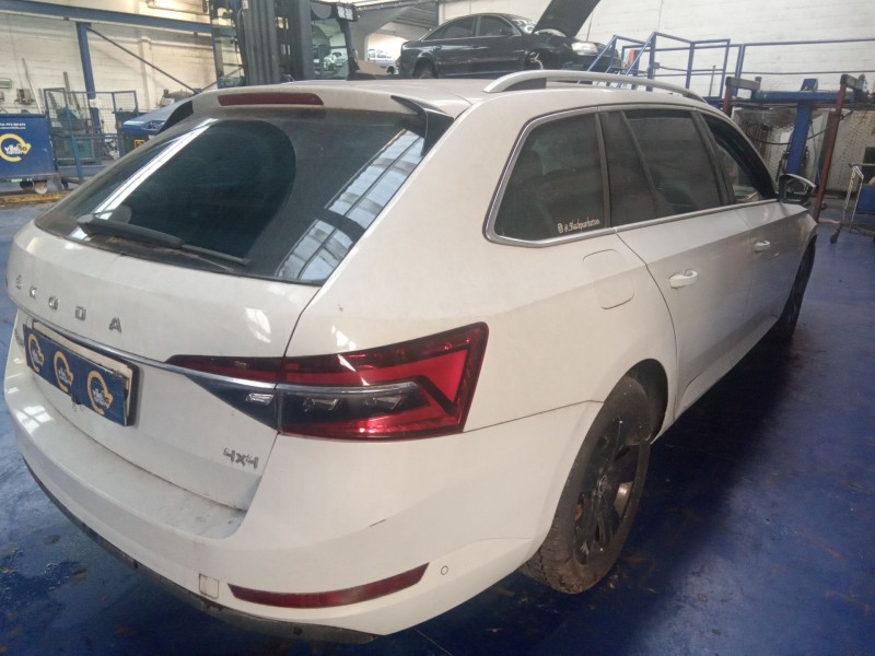 skoda superb combi (3v5)  | 0.15 - ... del año 2015