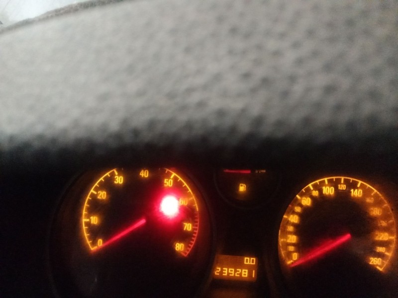 opel astra h berlina del año 2004