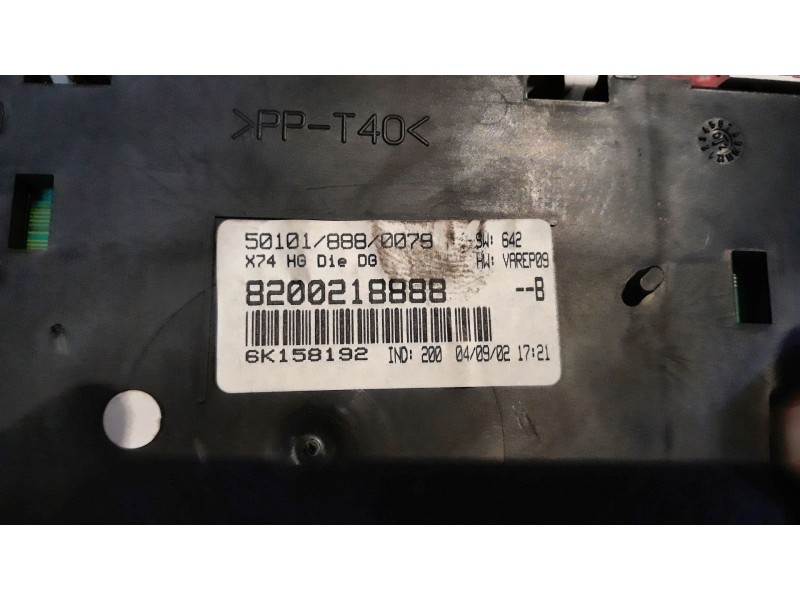 Recambio de cuadro instrumentos para renault laguna ii grandtour (kg0) referencia OEM IAM 8200218888 501018880079 