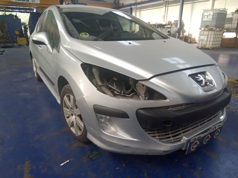 peugeot 308 del año 2008