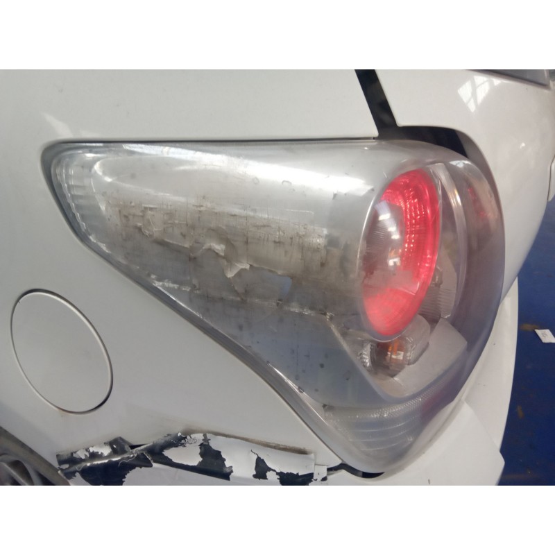 toyota corolla verso (r1) 2.0 d-4d luna | 02.04 - 12.05 del año 2010