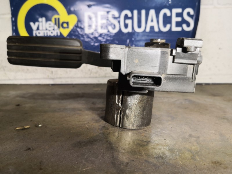 Recambio de pedal acelerador para dacia dokker ambiance referencia OEM IAM 180023122R  