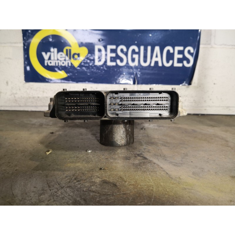 Recambio de centralita motor uce para audi a3 (8p) 2.0 tdi ambiente referencia OEM IAM 0281011905  