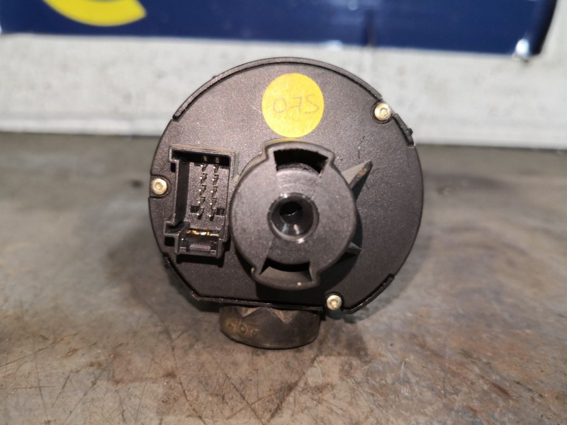 Recambio de mando luces para audi a8 (4e2) 3.7 quattro referencia OEM IAM 4E0941531A  