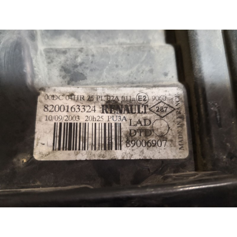 Recambio de faro derecho para renault laguna ii grandtour (kg0) 1.9 dci diesel referencia OEM IAM 8200163324 89006907 