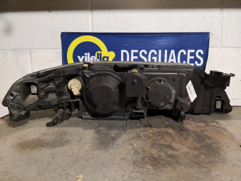 Recambio de faro izquierdo para renault laguna ii grandtour (kg0) 1.9 dci diesel referencia OEM IAM 8200163323 89007577 