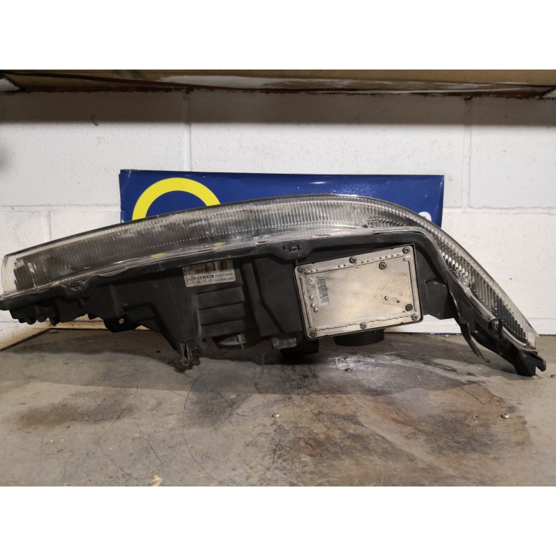 Recambio de faro izquierdo para renault laguna ii grandtour (kg0) 1.9 dci diesel referencia OEM IAM 8200163323 89007577 