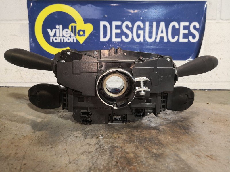 Recambio de anillo airbag para peugeot 5008 1.6 blue-hdi fap referencia OEM IAM 96773912ZD COM2008 