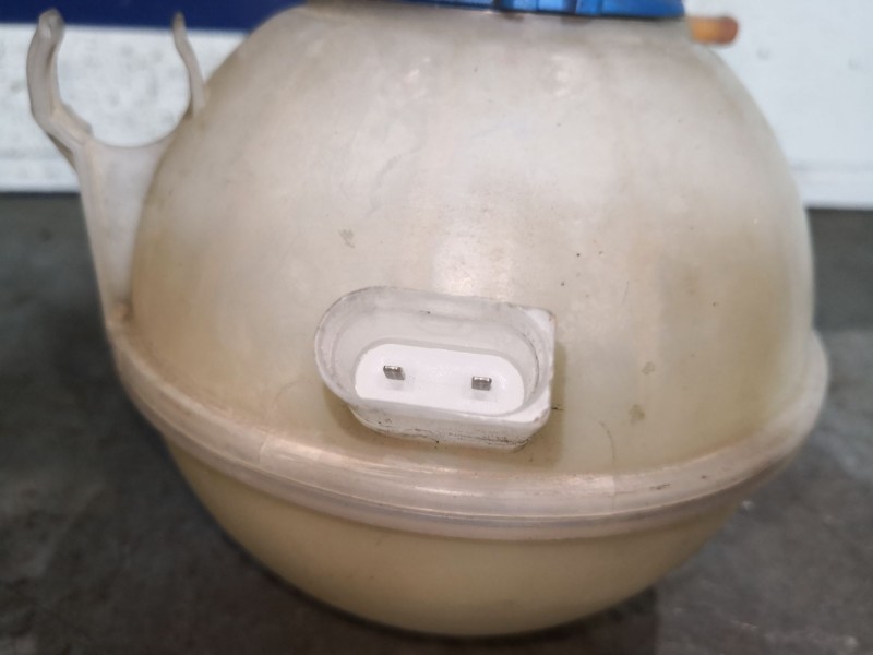 Recambio de deposito expansion para seat leon (1p1) reference referencia OEM IAM 1K0121407  