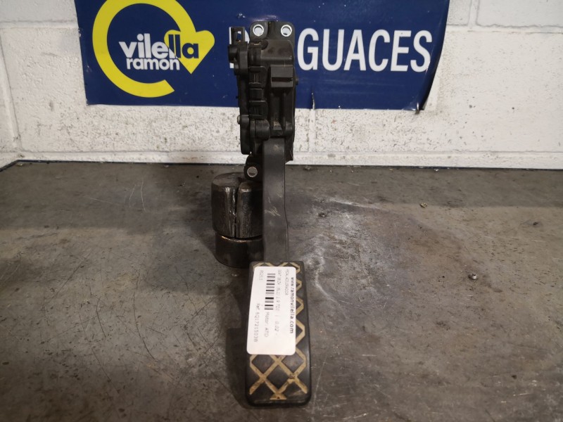 Recambio de pedal acelerador para seat ibiza (6l1) 1.9 tdi | 0.02 - ... ibiza (6l1) 1.9 tdi | 0.02 - ... referencia OEM IAM 6Q17