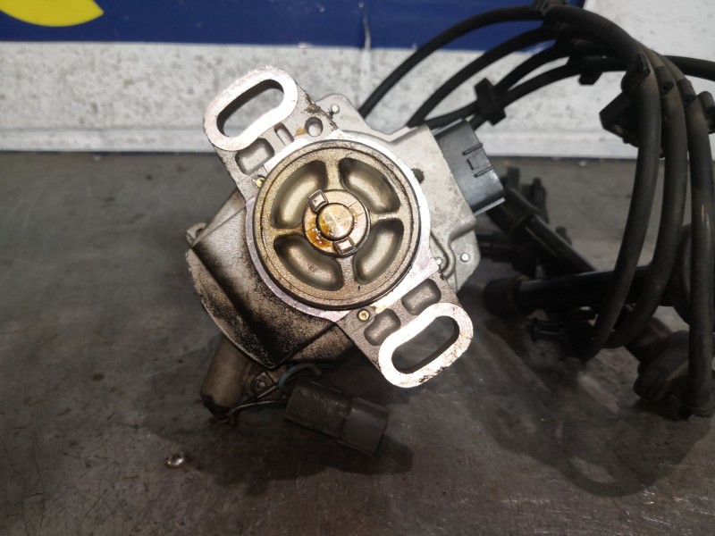 Recambio de delco para nissan almera (n15) 1.4 referencia OEM IAM 221001N002 D4T9302A3703 