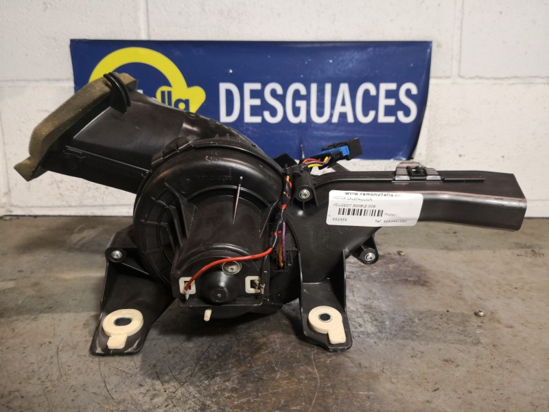 Recambio de motor calefaccion para peugeot 5008 1.6 blue-hdi fap referencia OEM IAM 9683441680 T5157001 